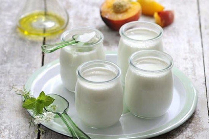 Sữa chua được biết đến là loại nguyên liệu chứa nhiều dưỡng chất tốt cho da